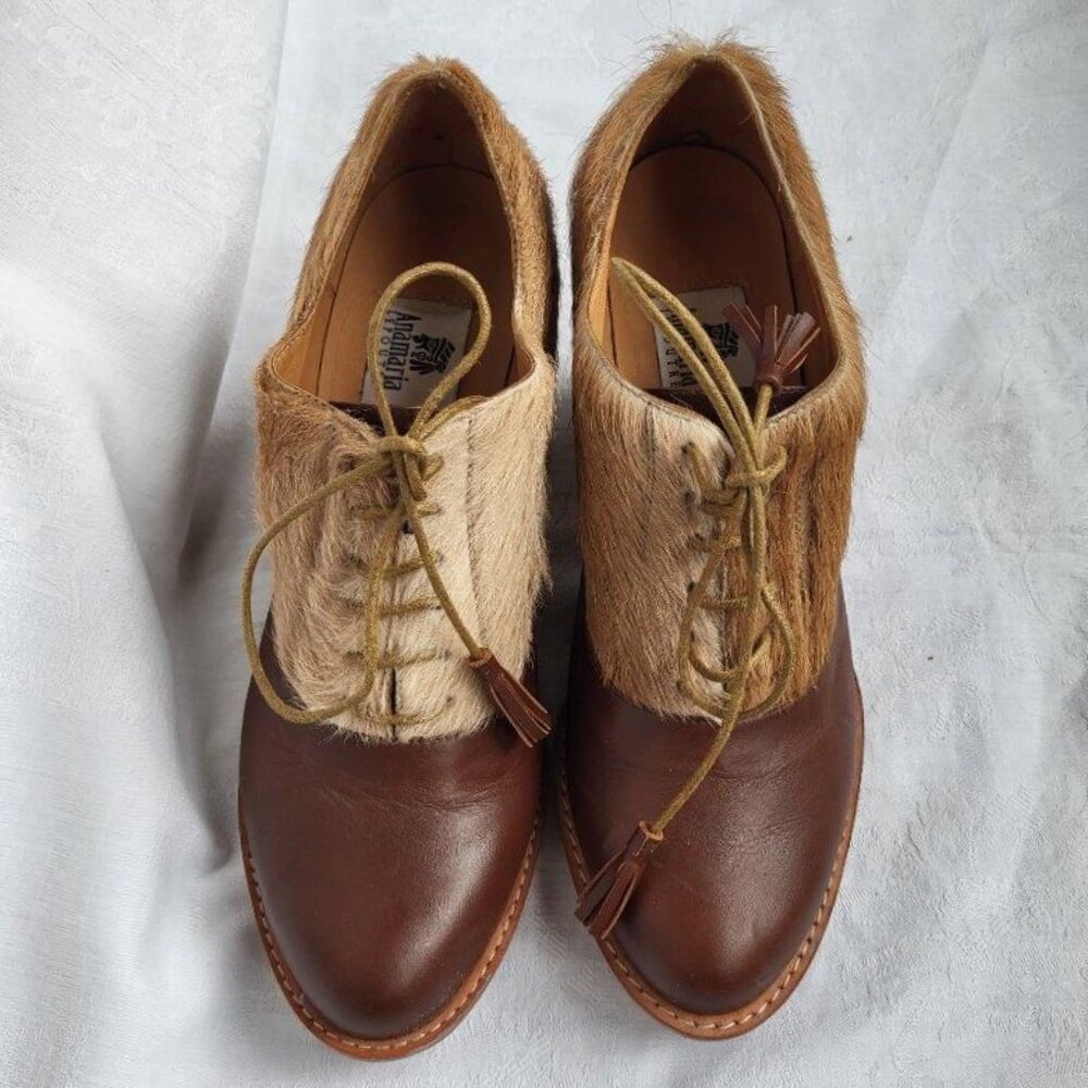 Handmade shoes with real fur